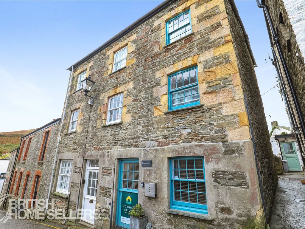 2 bed end terrace house for sale in Church Street, Gorran Haven, St