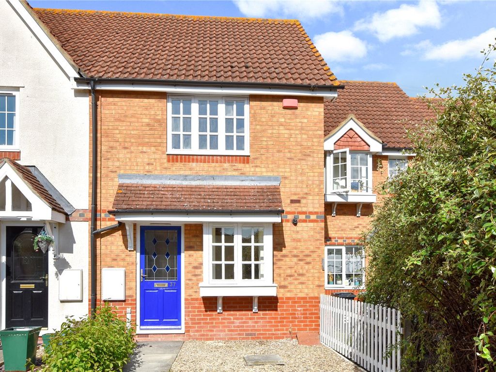 2 bed terraced house to rent in Medlock Grove, Didcot, Oxfordshire OX11