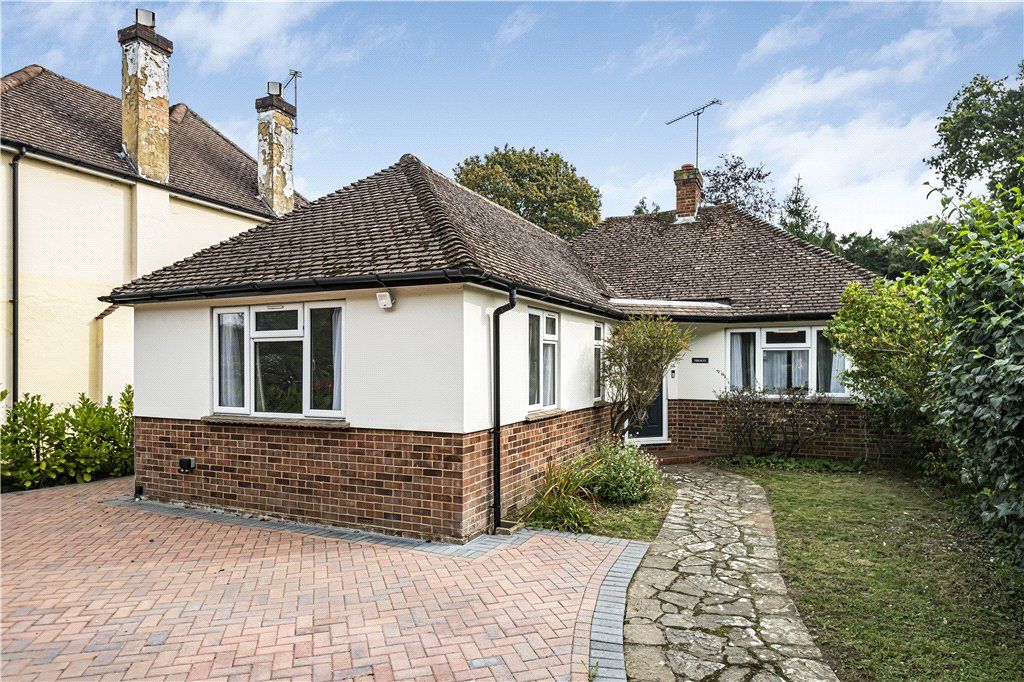 3 bed bungalow for sale in Broadmead Road, Send, Woking, Surrey GU23