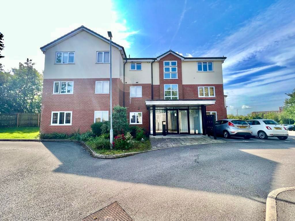 2 bed flat for sale in Cumberland Avenue, Swinton M27, £140,000 Zoopla
