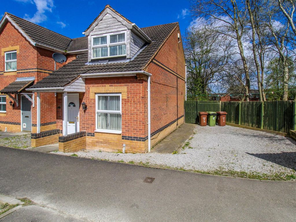 3 bed semidetached house for sale in Beachill Crescent, Havercroft