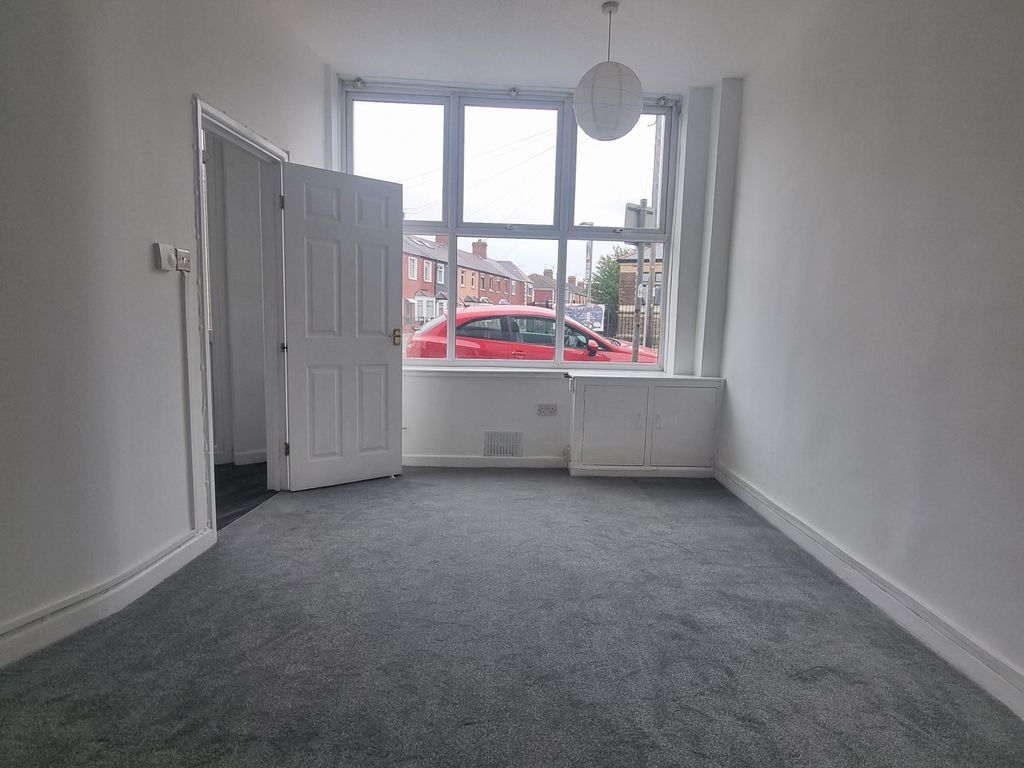 2 bed flat to rent in Singleton Rd, Splott, Cardiff CF24 Zoopla