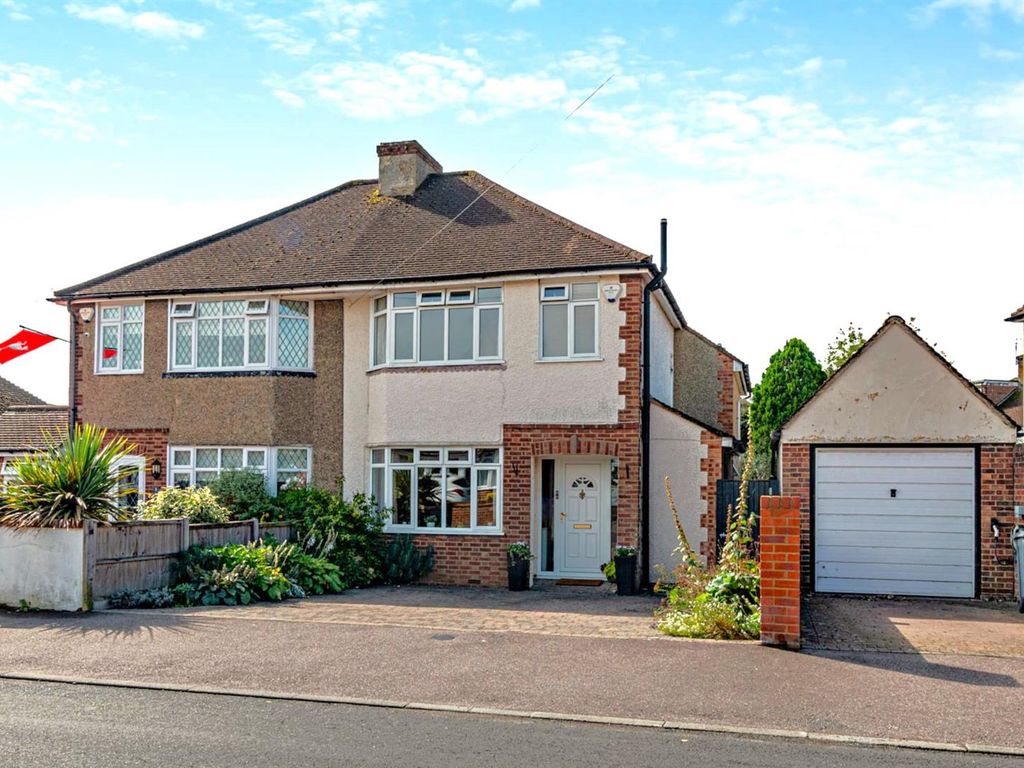 3 bed semidetached house for sale in Royston Road, Bearsted, Maidstone