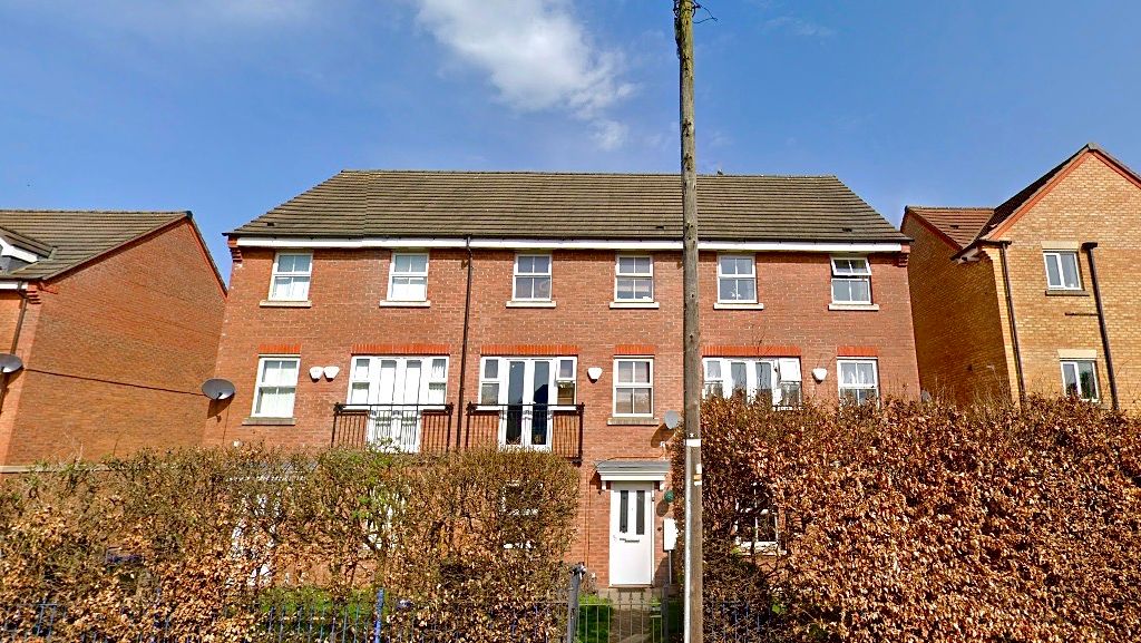4 bed town house to rent in Friar Park Road, Wednesbury WS10, £1,100