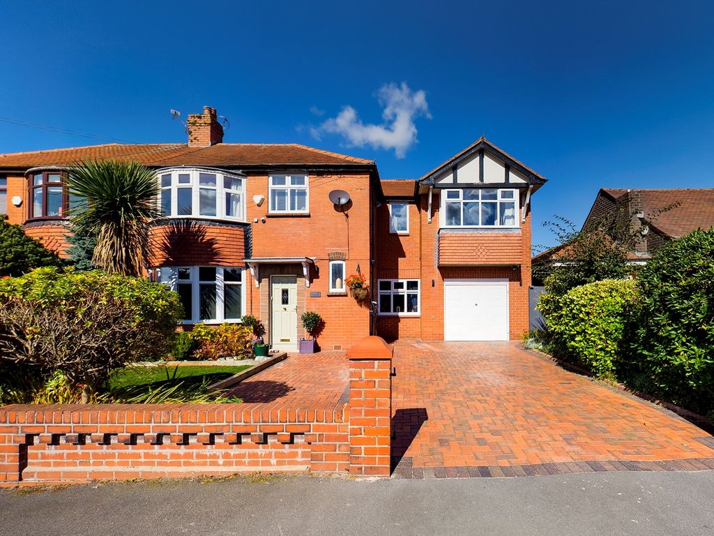 4 bed semidetached house for sale in Cliftonville Road, Rochdale OL16