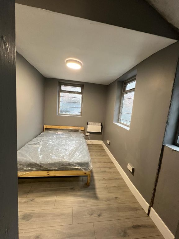 1 bed flat to rent in Melton Road, Leicester LE4, £695 pcm Zoopla