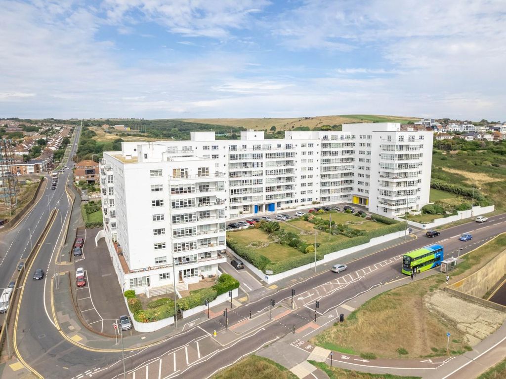4 bed flat for sale in Marine Gate, Marine Drive, Brighton BN2 Zoopla