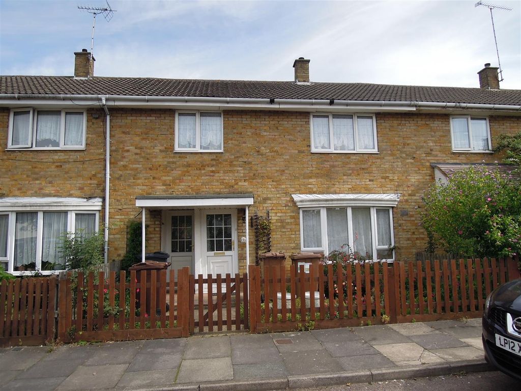 3 bed terraced house to rent in Lyndale, Stevenage SG1 Zoopla