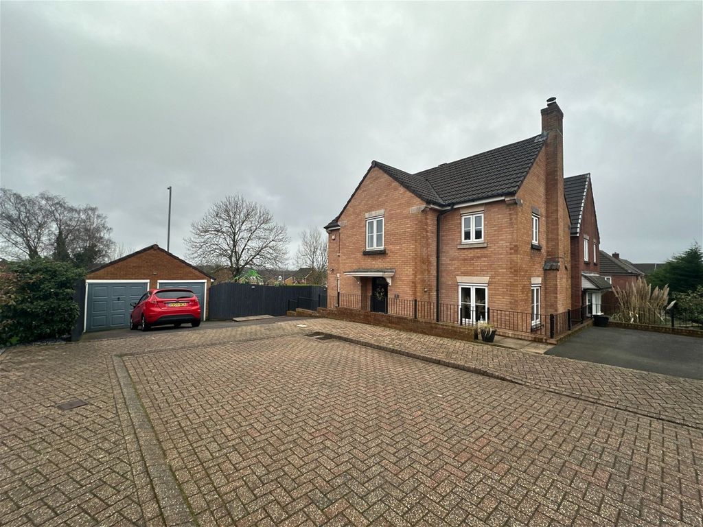 4 bed detached house for sale in Museum Court, Griffithstown, Pontypool
