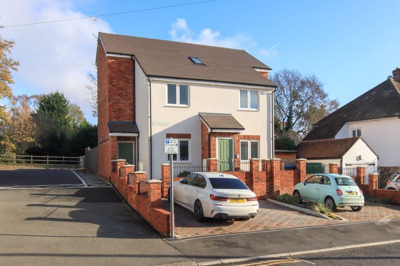 Green End Road, Boxmoor, Hemel Hempstead HP1  