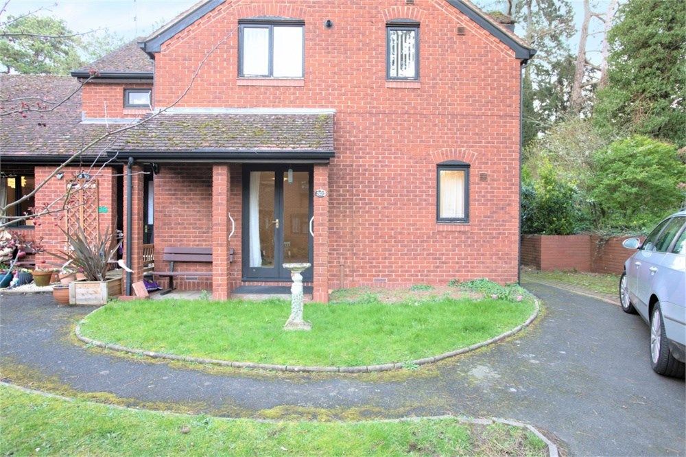 2 bed flat for sale in Worcester Road, Droitwich WR9 Zoopla
