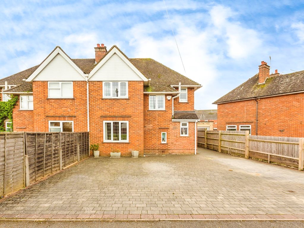 3 bed semidetached house for sale in Caldecott Road, Abingdon OX14, £