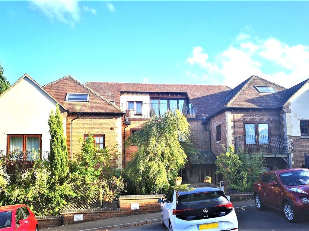 Raleigh Park Road, North Hinksey, Oxford OX2  