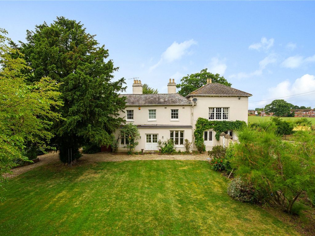 5 bed detached house for sale in Green Lane, Hardwicke, Gloucester GL2