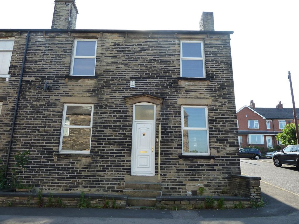2 bed end terrace house for sale in Whitfield Street, Cleckheaton, West