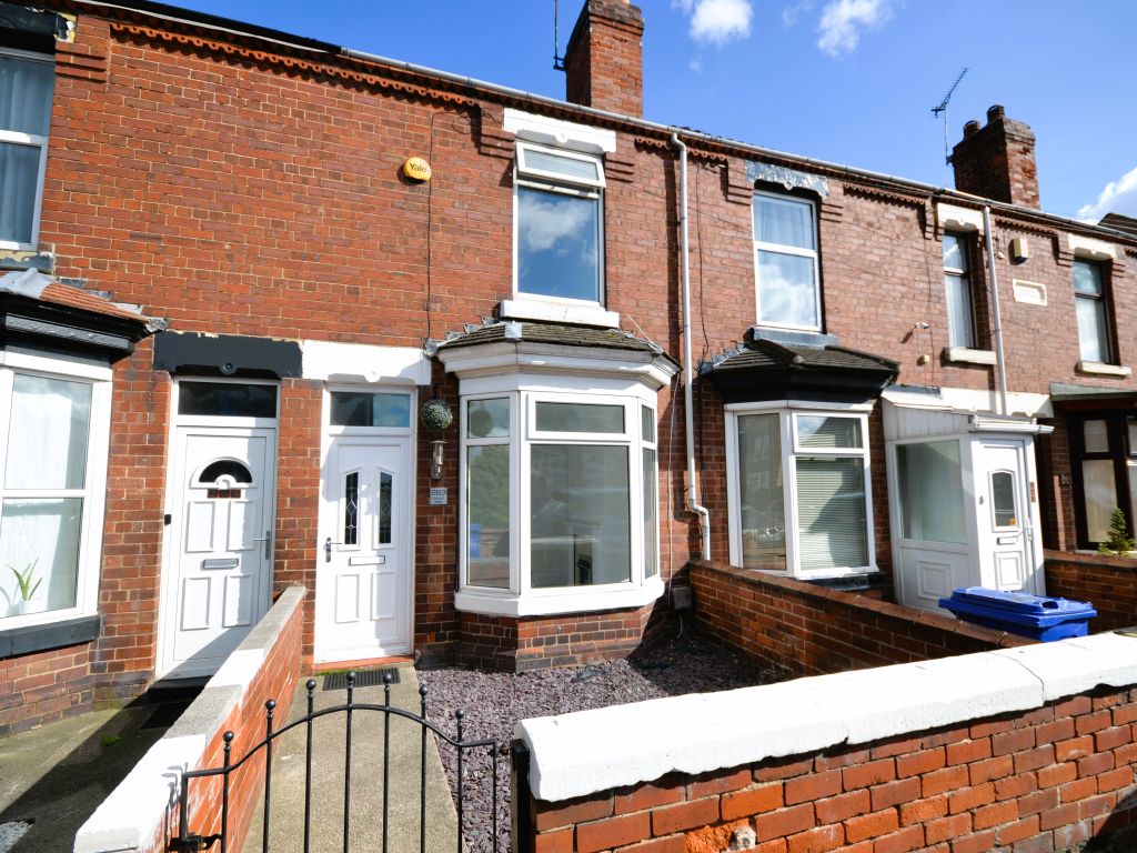 2 bed terraced house for sale in Bentley Road, Doncaster DN5, £111,500 Zoopla