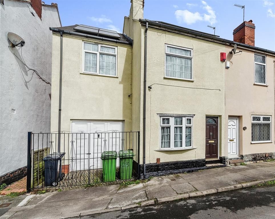 3 bed end terrace house for sale in Mill Street, Darlaston, Wednesbury