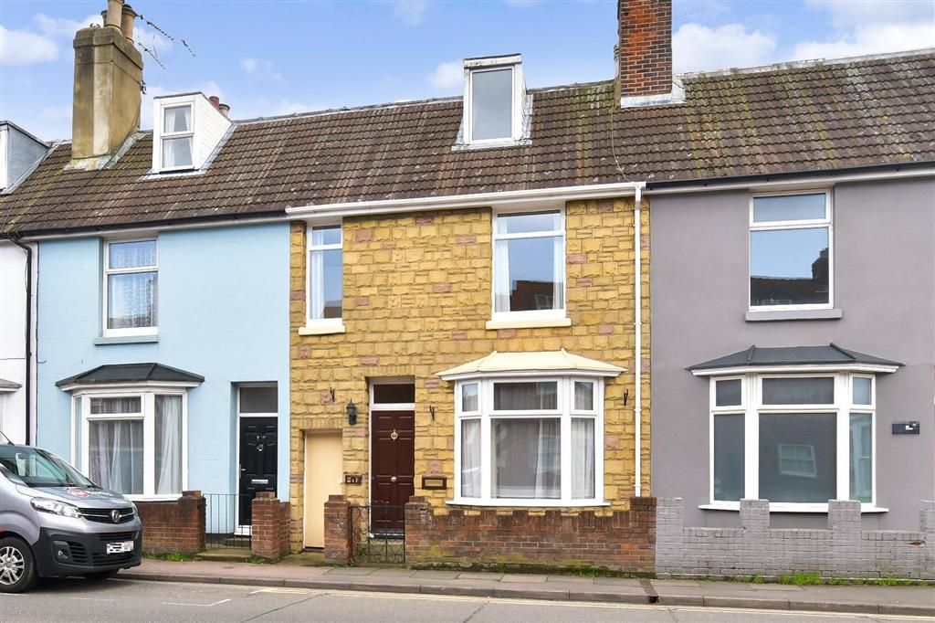 4 bed terraced house for sale in Wincheap, Canterbury, Kent CT1 Zoopla