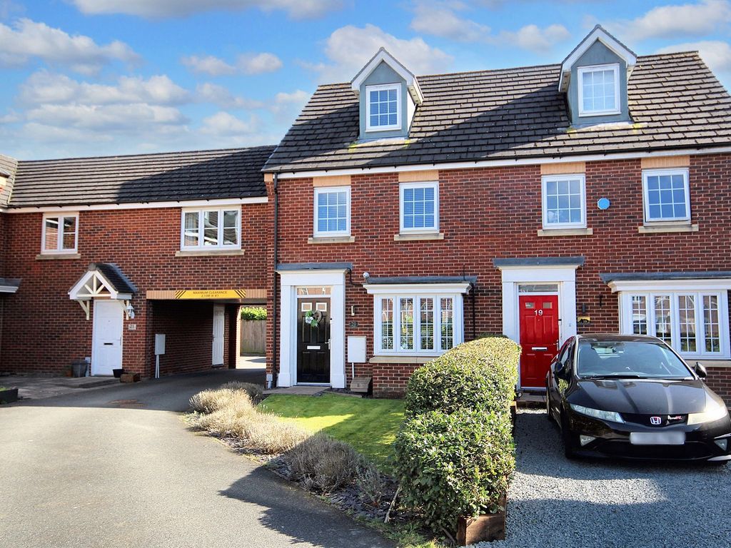 3 bed semidetached house for sale in Fremont Place, Great Sankey WA5