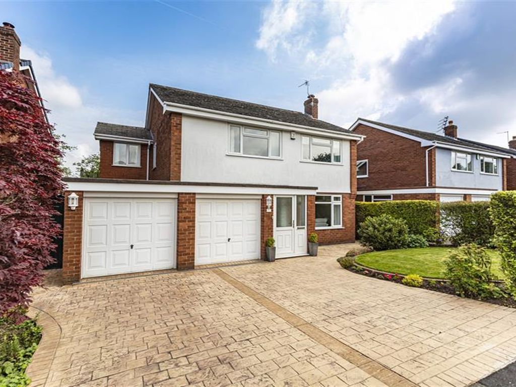 4 bed detached house for sale in Old Smithy Lane, Lymm WA13, £600,000