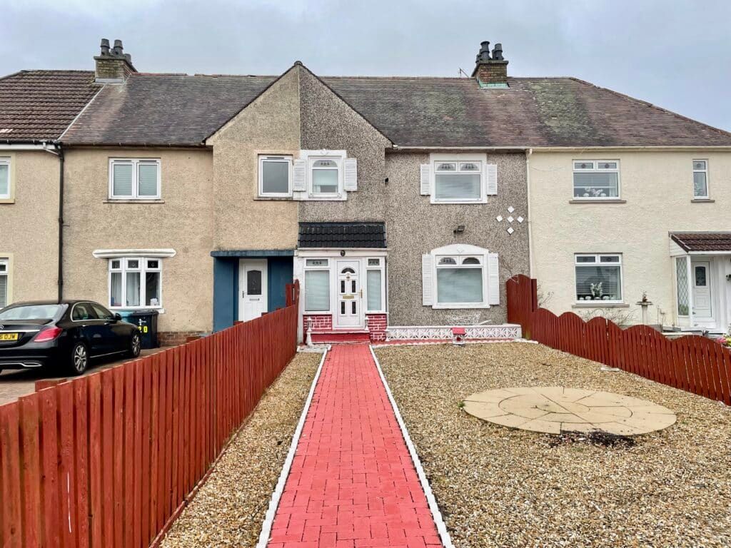 3 bed terraced house for sale in Whitehill Ave, Airdrie ML6, £99,999