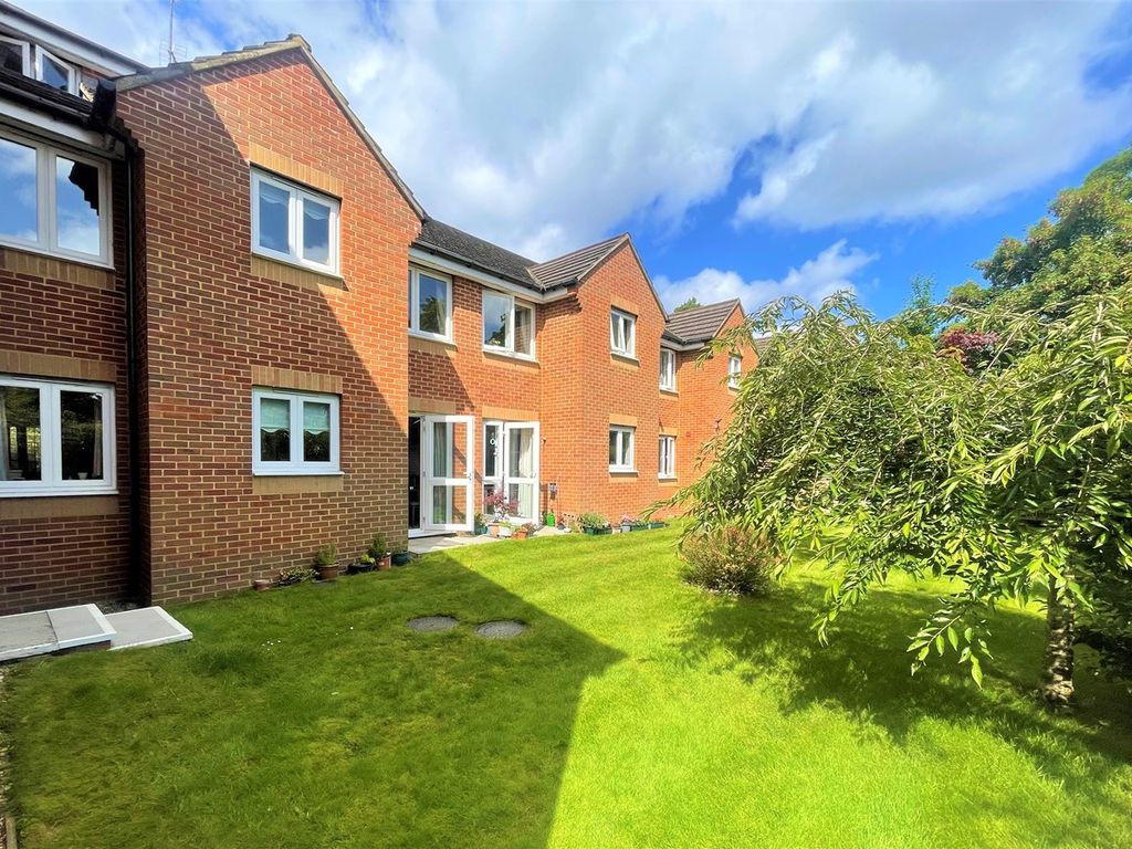 1 bed property for sale in Upper Gordon Road, Camberley GU15 Zoopla