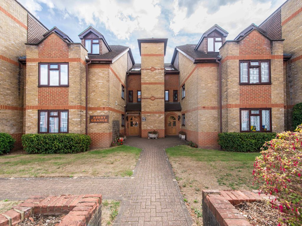2 bed flat for sale in Stafford Road, Wallington SM6 Zoopla