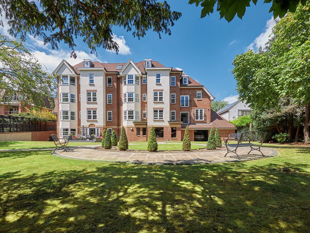 Ullswater Court, Mill Hill East, London NW4