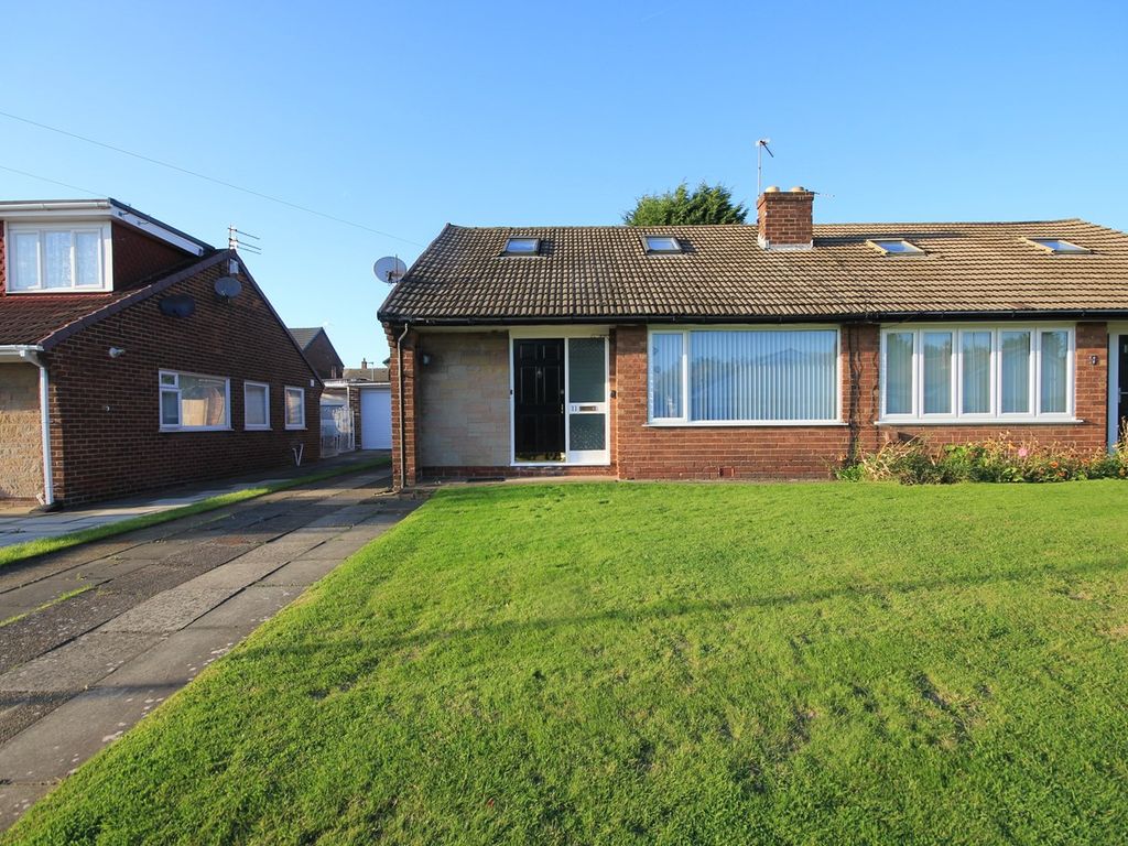 2 bed semidetached bungalow for sale in Falcondale Road, Winwick