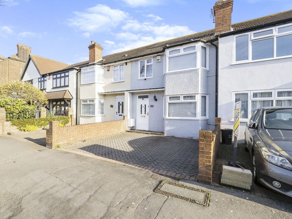 3 bed terraced house for sale in Elm Park Avenue, Hornchurch RM12 Zoopla