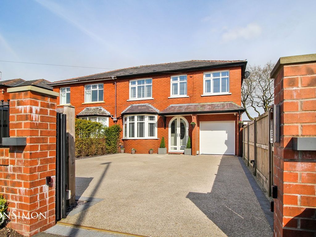 4 bed semidetached house for sale in Road, Greenmount, Bury