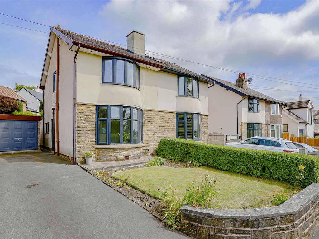 3 bed property for sale in Gisburn Road, Blacko, Nelson BB9 Zoopla