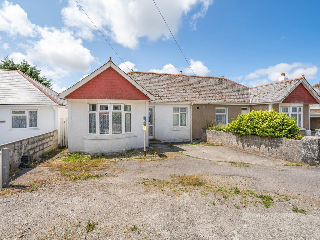 2 bed bungalow for sale in South Downs, Redruth, Cornwall TR15, £