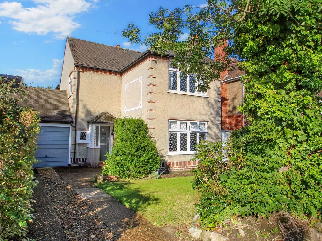 3 bed detached house for sale in Heathside, Esher KT10 Zoopla