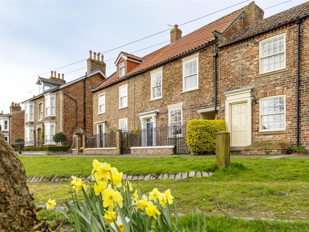 2 bed terraced house for sale in Uppleby, Easingwold, York YO61, £