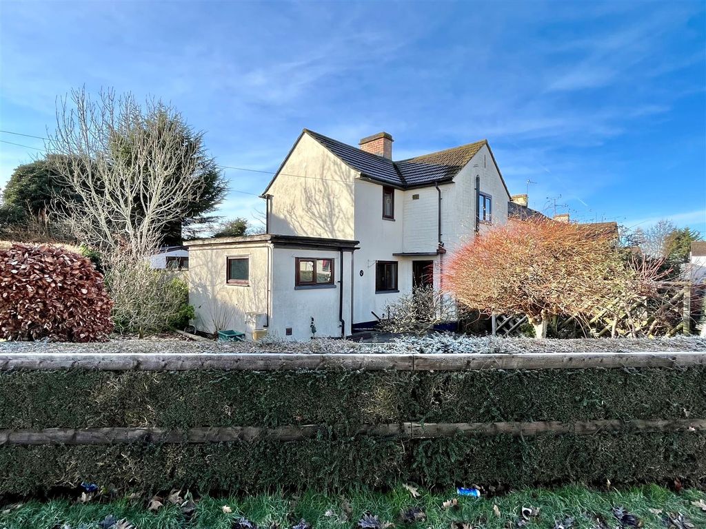 3 bed end terrace house for sale in Midland Road, Stonehouse GL10 Zoopla