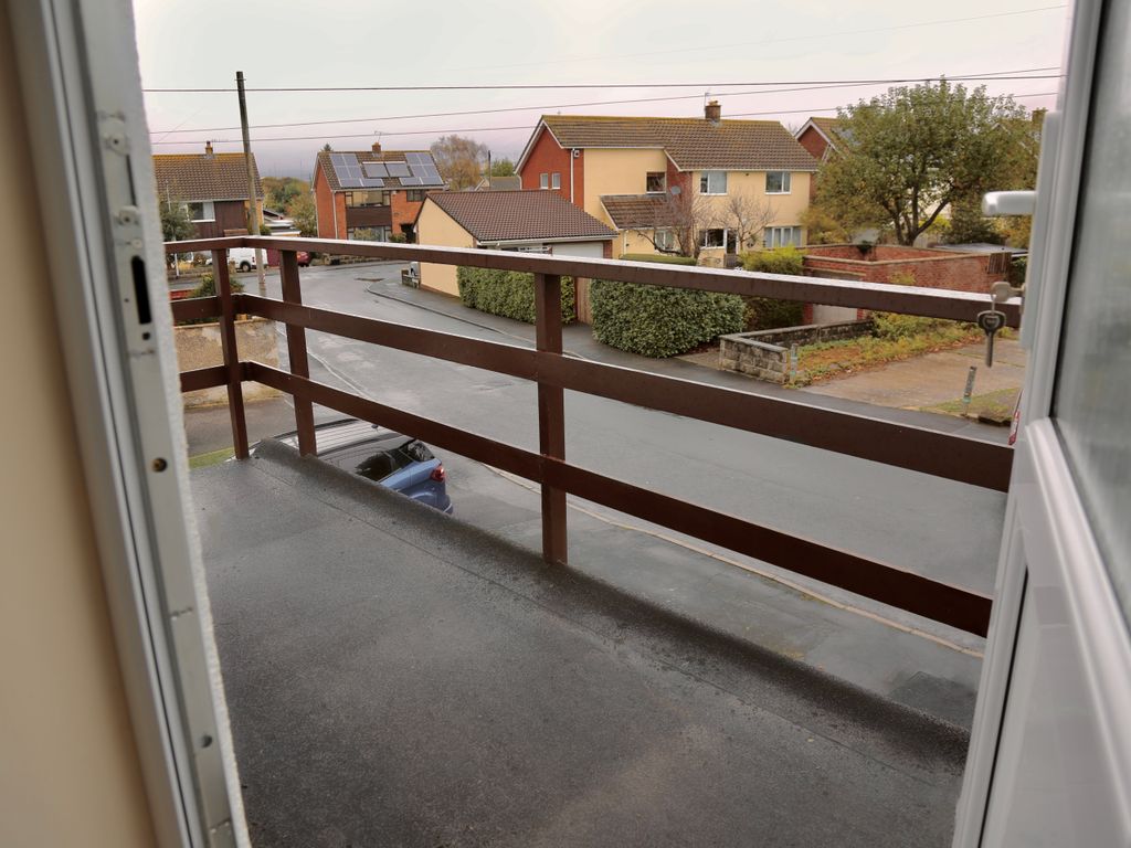 3 bed terraced house for sale in The Poplars, Easton In Gordano BS20 Zoopla