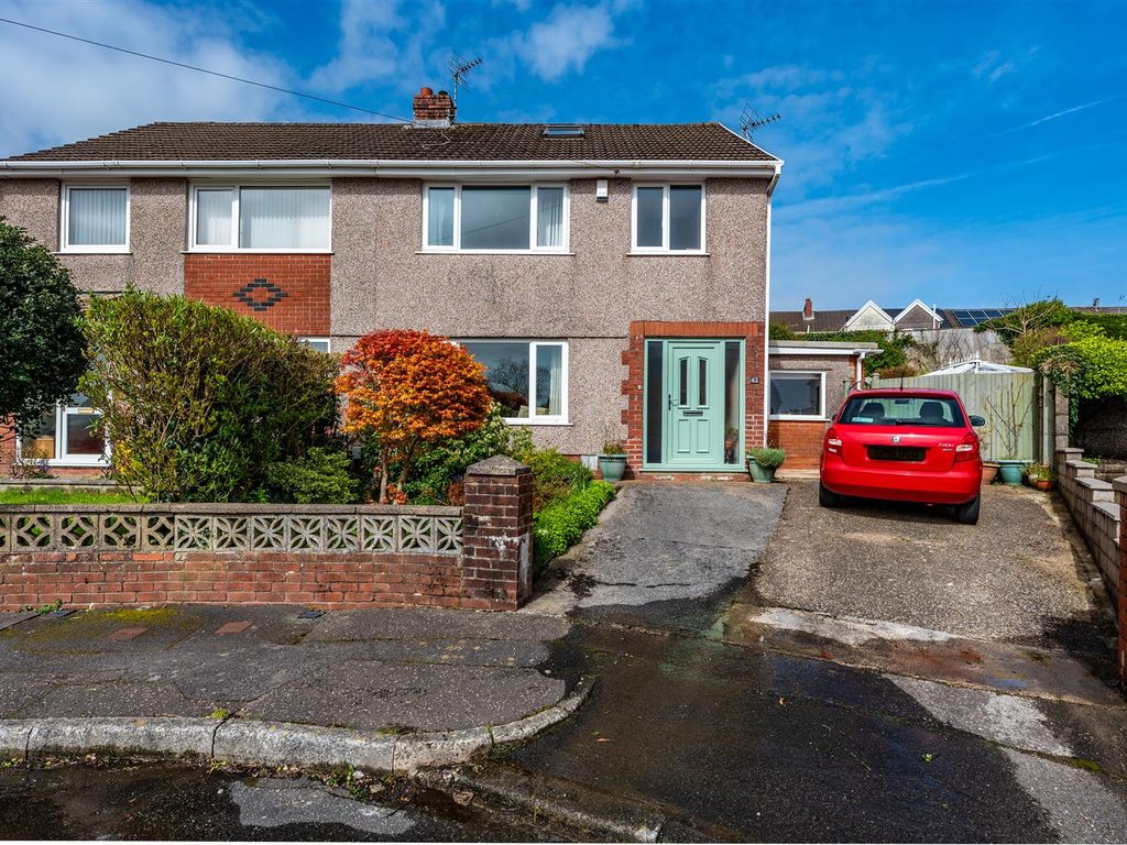 4 bed semidetached house for sale in Priors Way, Dunvant, Swansea SA2