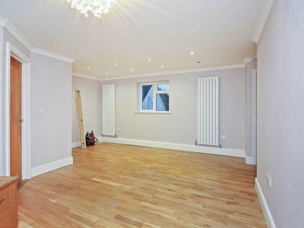 2 bed flat to rent in High Street, Eastry, Sandwich CT13 Zoopla