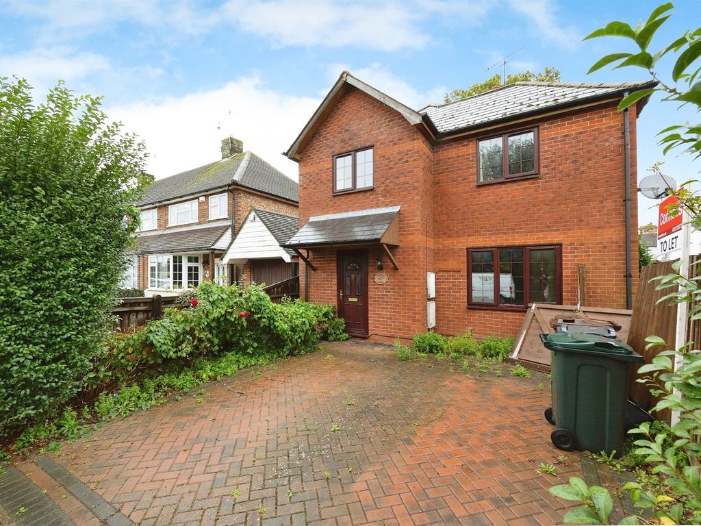 3 bed detached house for sale in Birling Road, Ashford TN24, £335,000