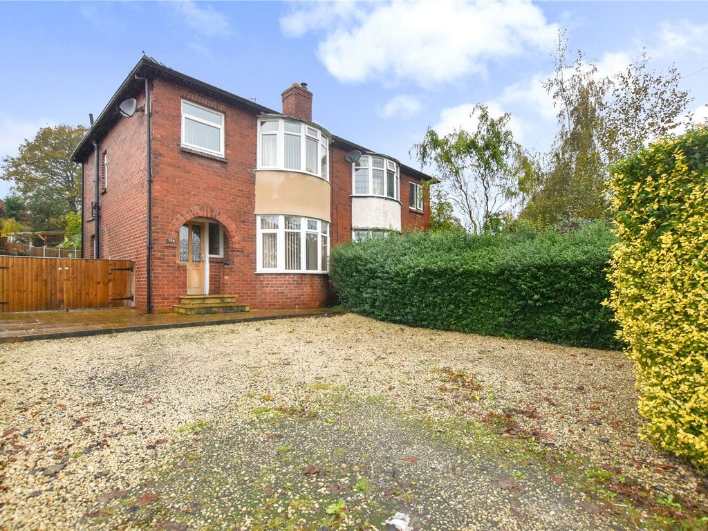 3 bed semidetached house for sale in Street Lane, Gildersome, Morley