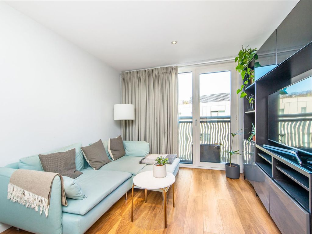 Woods House, Grosvenor Waterside, 7 Gatliff Road, London SW1W