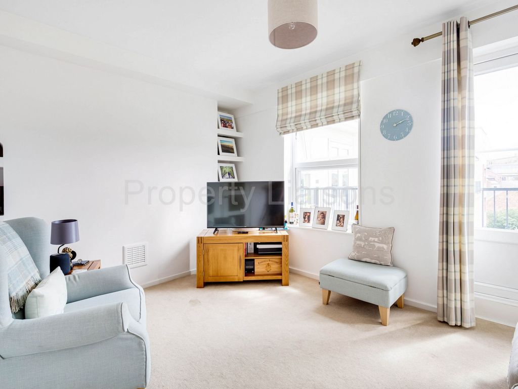 2 bed flat for sale in Riverside Mansions, Riverside Mansions, London E1W, £500,000 Zoopla