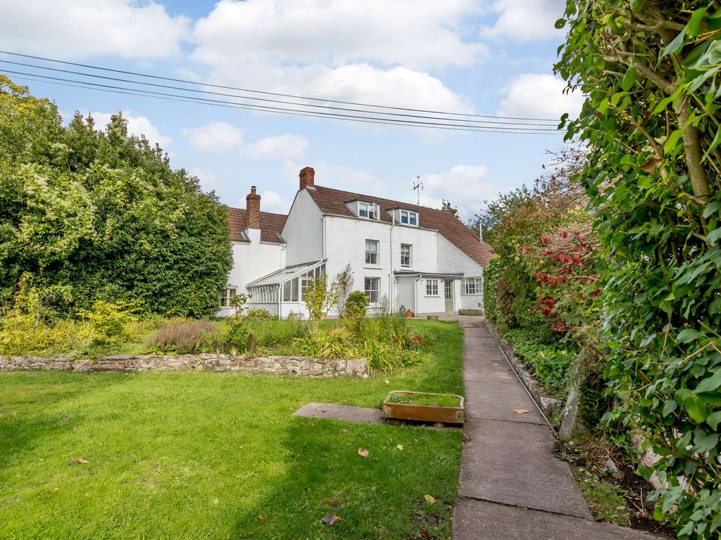 5 bed cottage for sale in Upton RossOnWye HR9, £600,000 Zoopla
