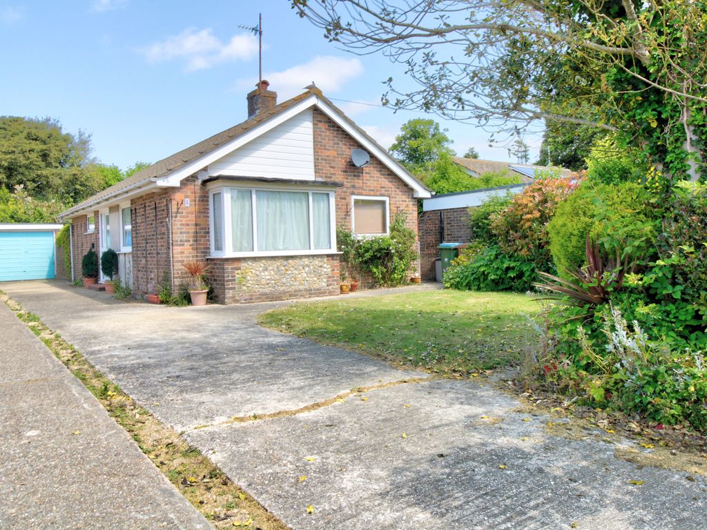 2 bed detached bungalow for sale in Gospond Road, Barnham, Bognor Regis