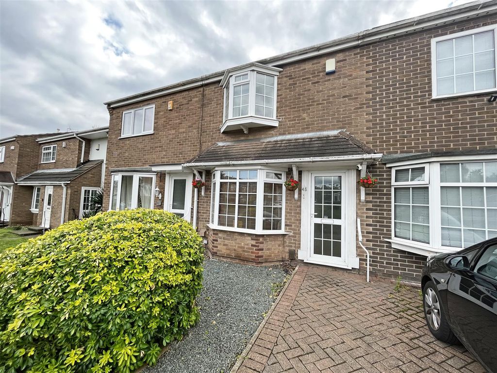 2 bed town house to rent in Gleneagles Drive, Arnold, Nottingham NG5, £