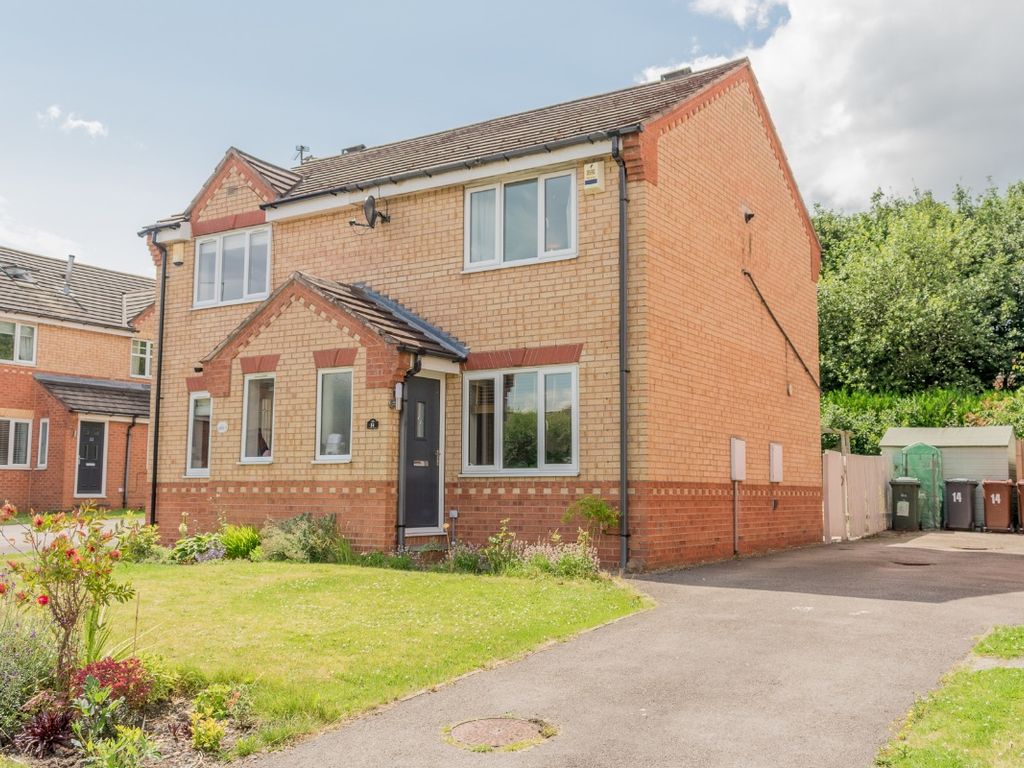 2 bed semidetached house for sale in Merlin Close, Morley, Leeds LS27