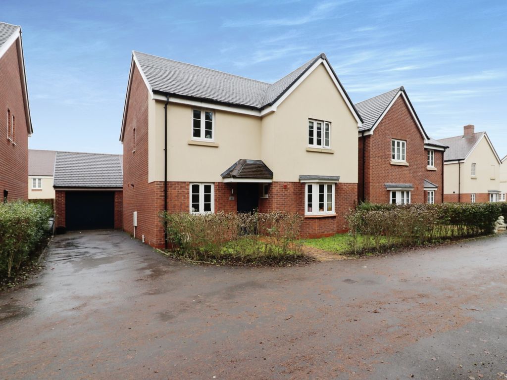 4 bed detached house for sale in Sidings Way, Hillmorton, Rugby CV21