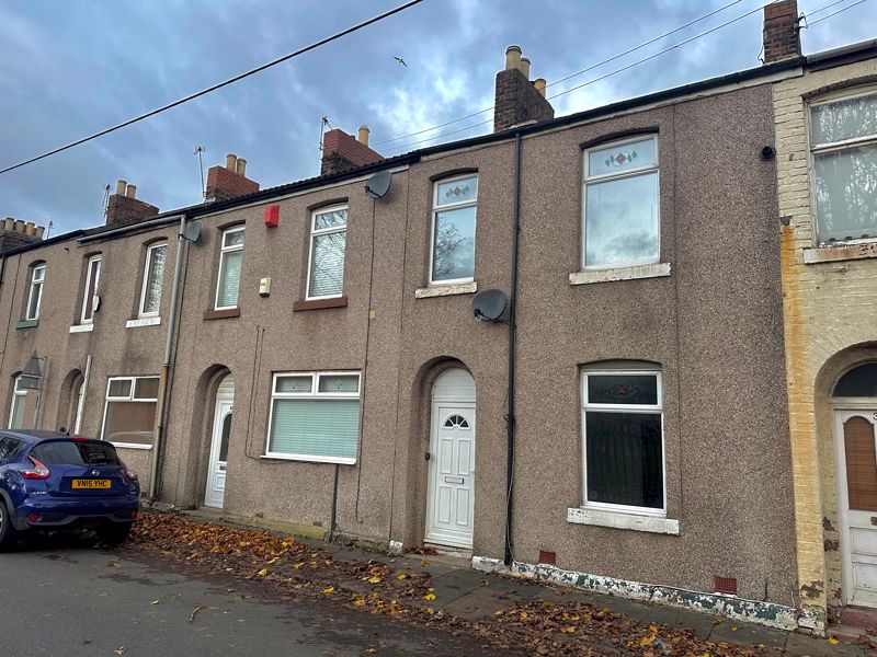 3 bed terraced house to rent in Cambria Street, South Hylton