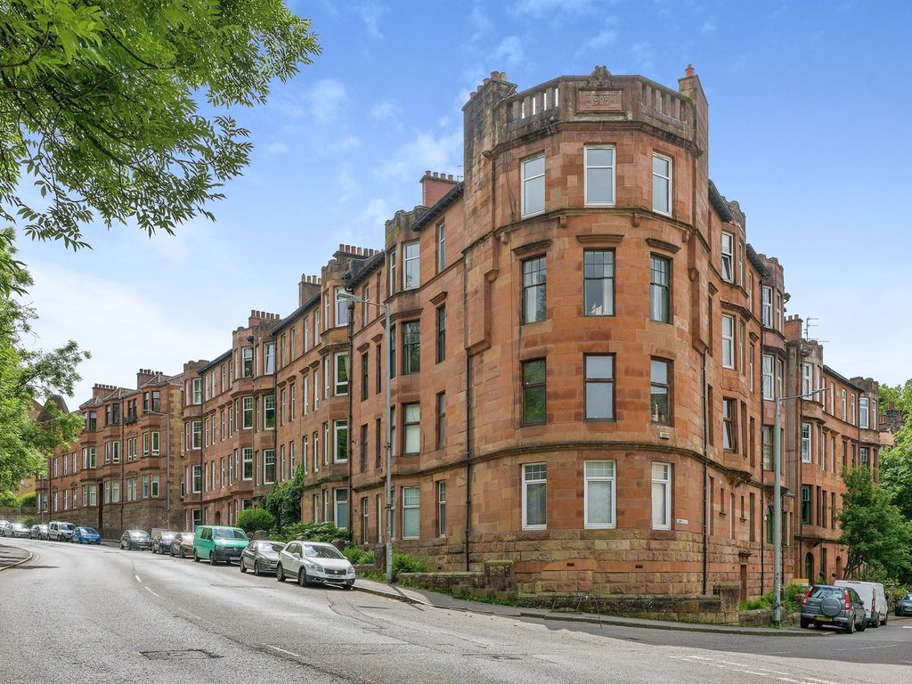 3 bed flat for sale in Camphill Avenue, Shawlands, Glasgow G41 Zoopla